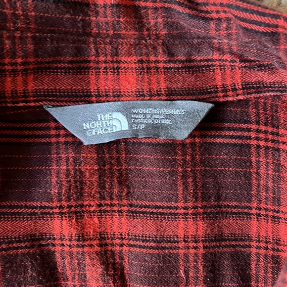 Northface women’s long sleeve plaid flannel - Picture 2 of 5